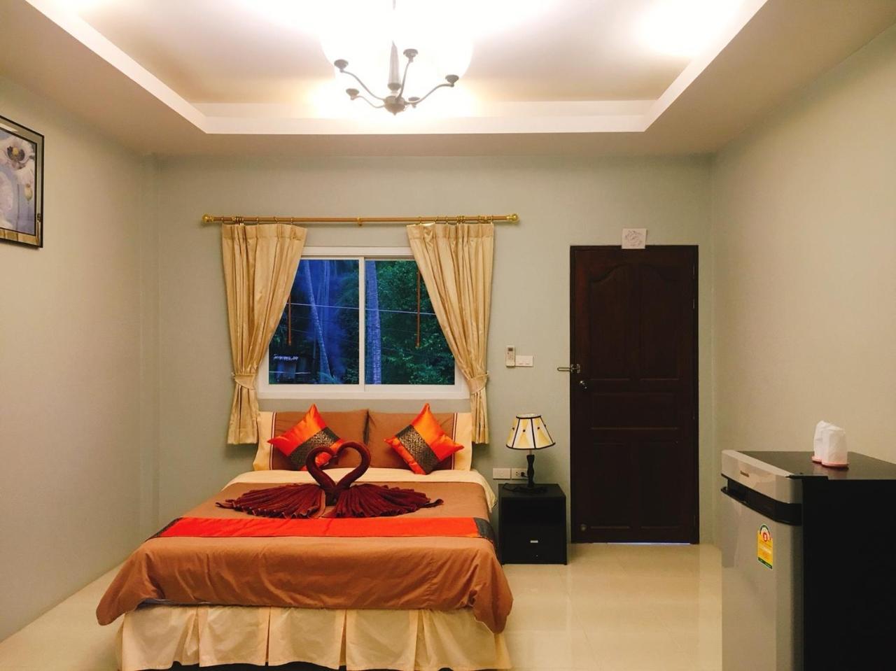 Bussarin Mansion Koh Yao Yai Lejlighedshotel Ko Yao Eksteriør billede